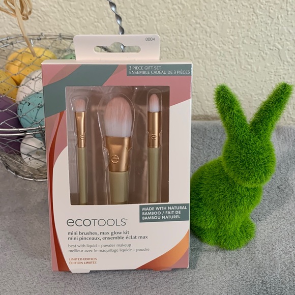ecotools Other - Limited Edition ecoTOOLS Mini Brushes, Max Glow Kit